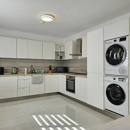 Family Holidays Appartement *